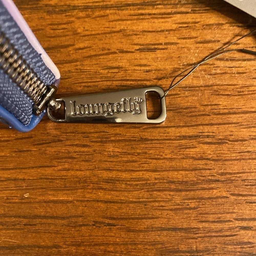 Loungefly Star Wars zip-around wallet - Picture 4 of 9